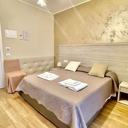 Oasi Perla Del Mare Rooms Ачи Кастело Екстериор снимка