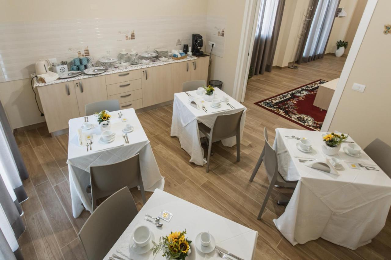 Oasi Perla Del Mare Rooms Ачи Кастело Екстериор снимка