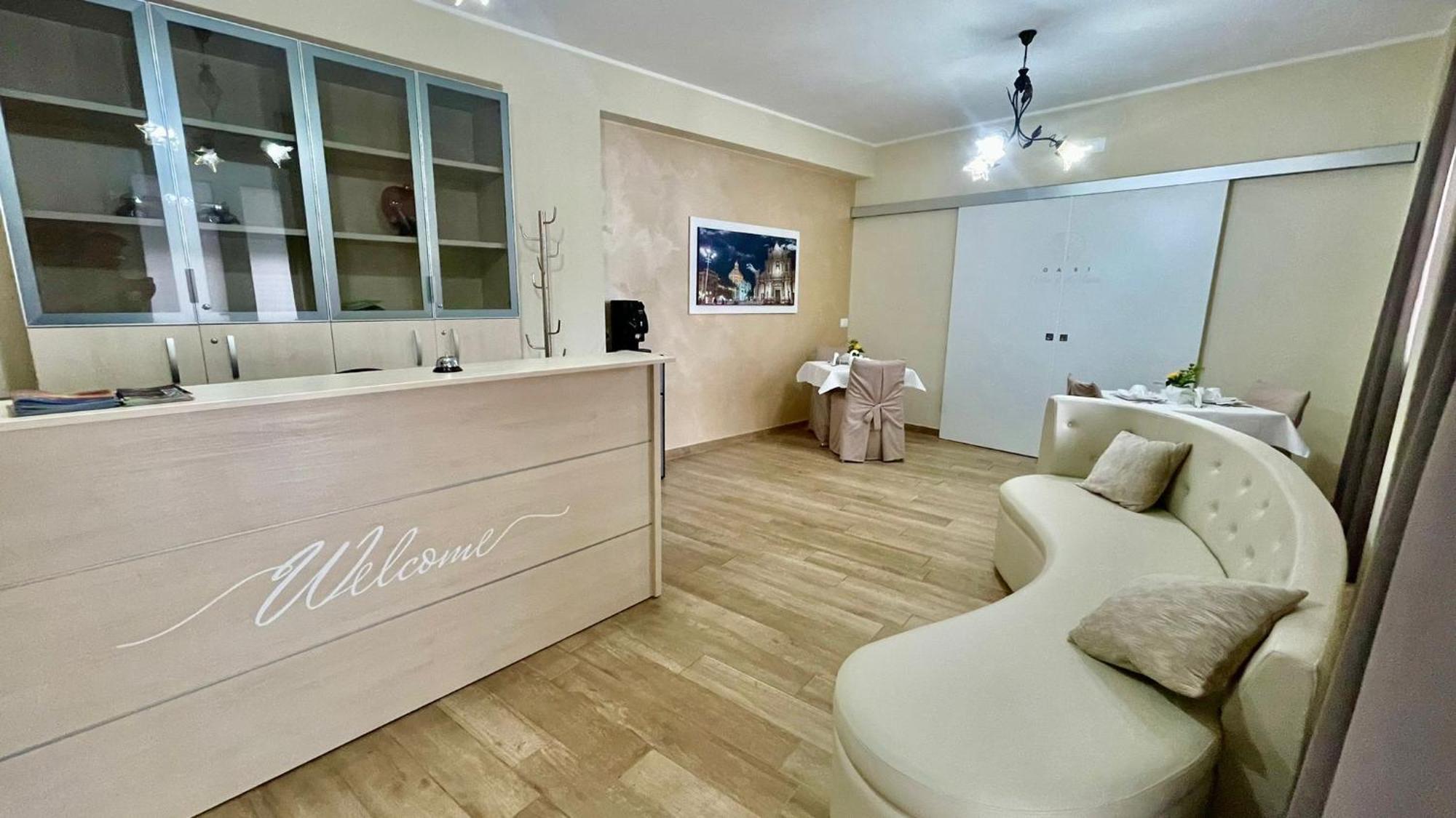 Oasi Perla Del Mare Rooms Ачи Кастело Екстериор снимка
